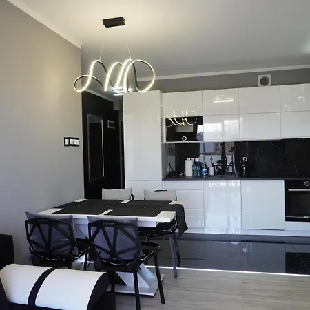 Seaside Polanki Z Garazem, Klonowa 17e Apartment
