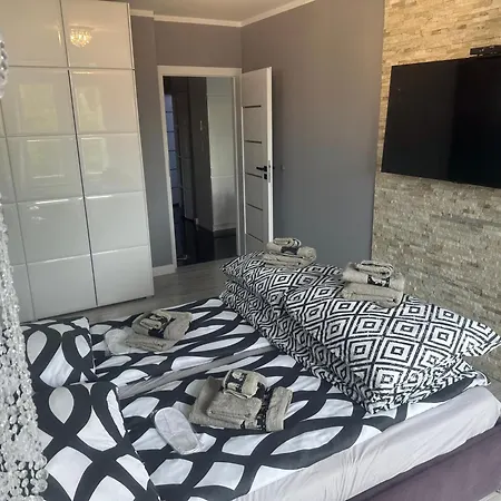Seaside Polanki Z Garazem, Klonowa 17e Appartement Kołobrzeg